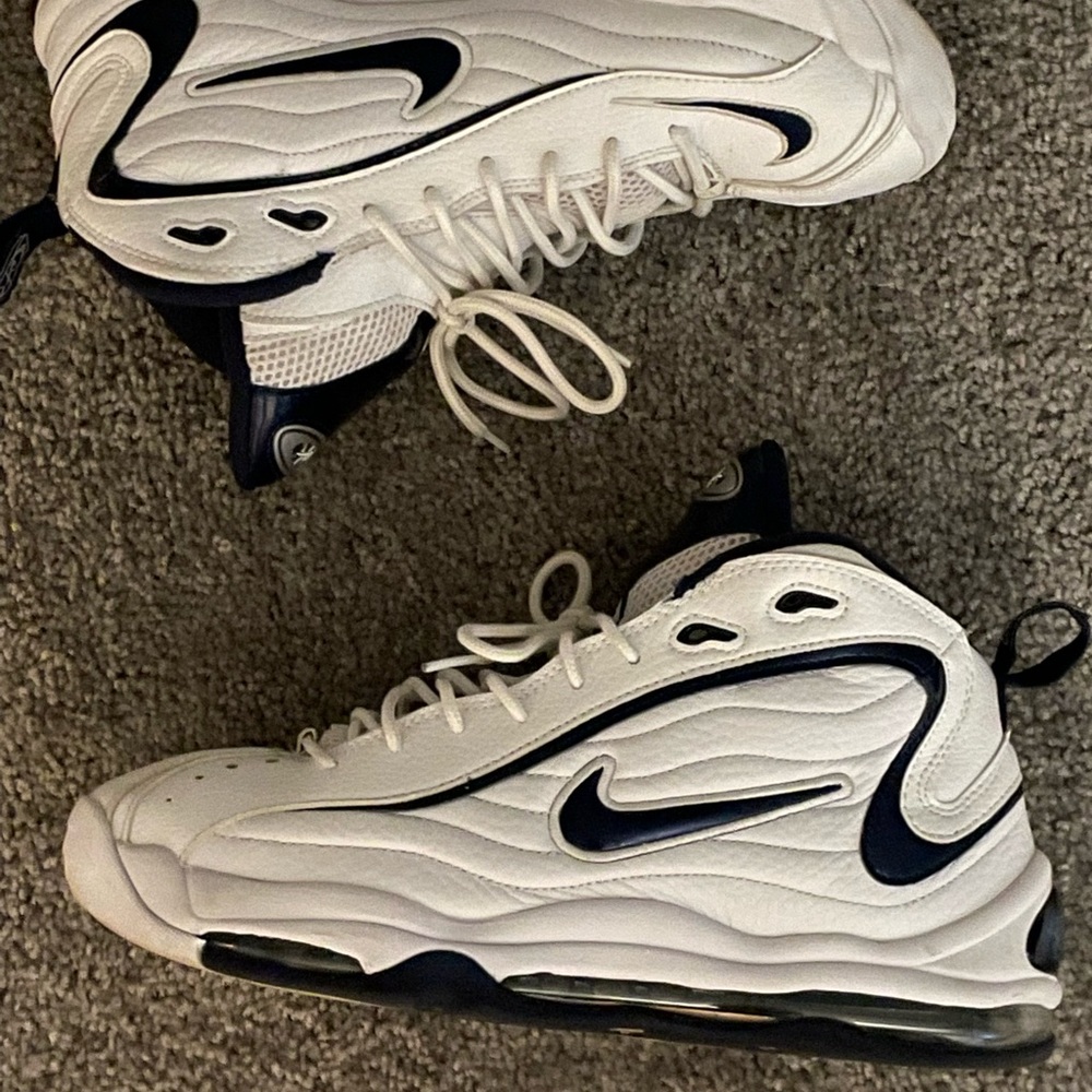 Nike uptempo shoes (Reggie Millers)